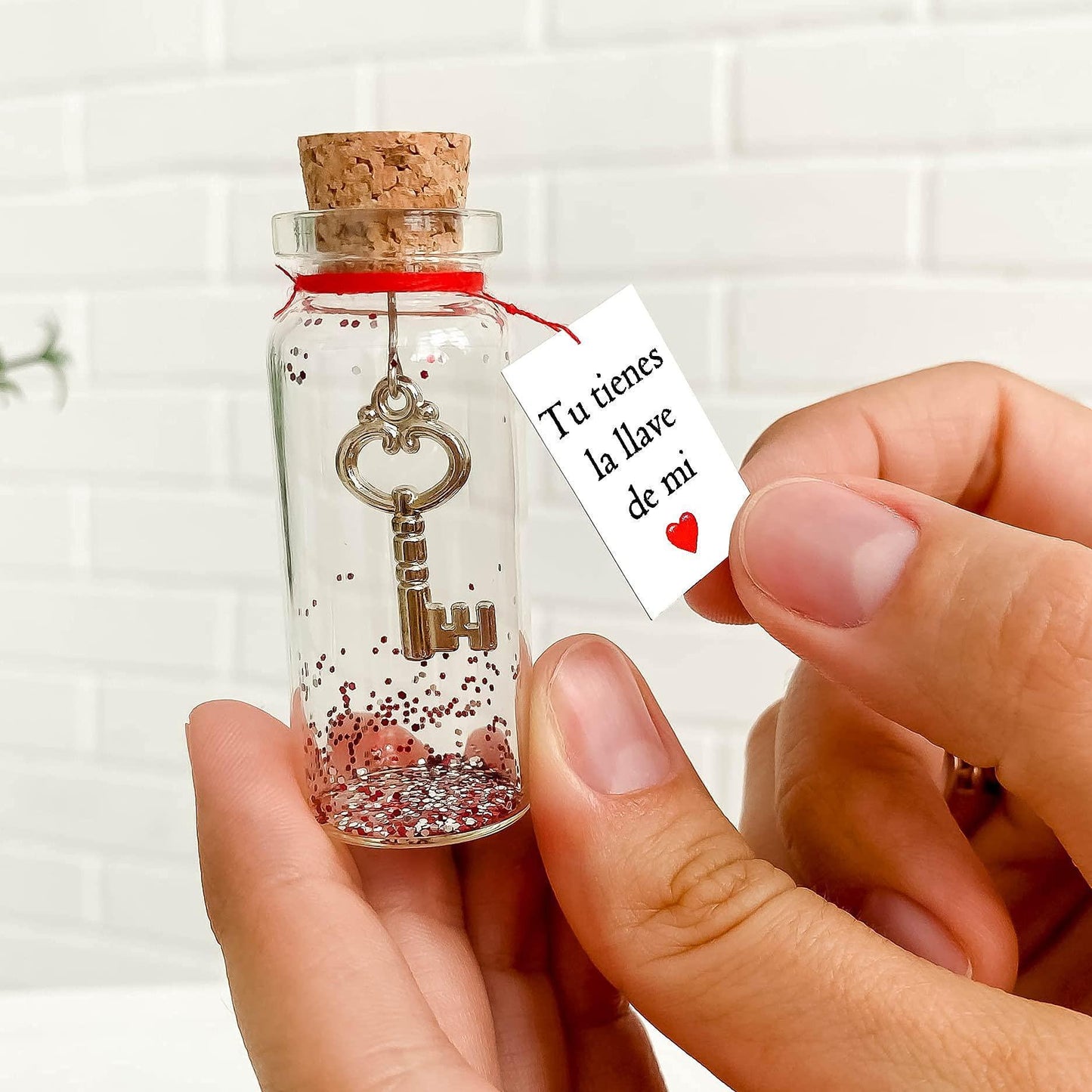 Mensaje romántico en una botella para regalar a tu novio o novia   Tarro de los deseos con una tarjeta para tu esposo o esposa (in a bottle Tu tienes la llave de mi corazón)